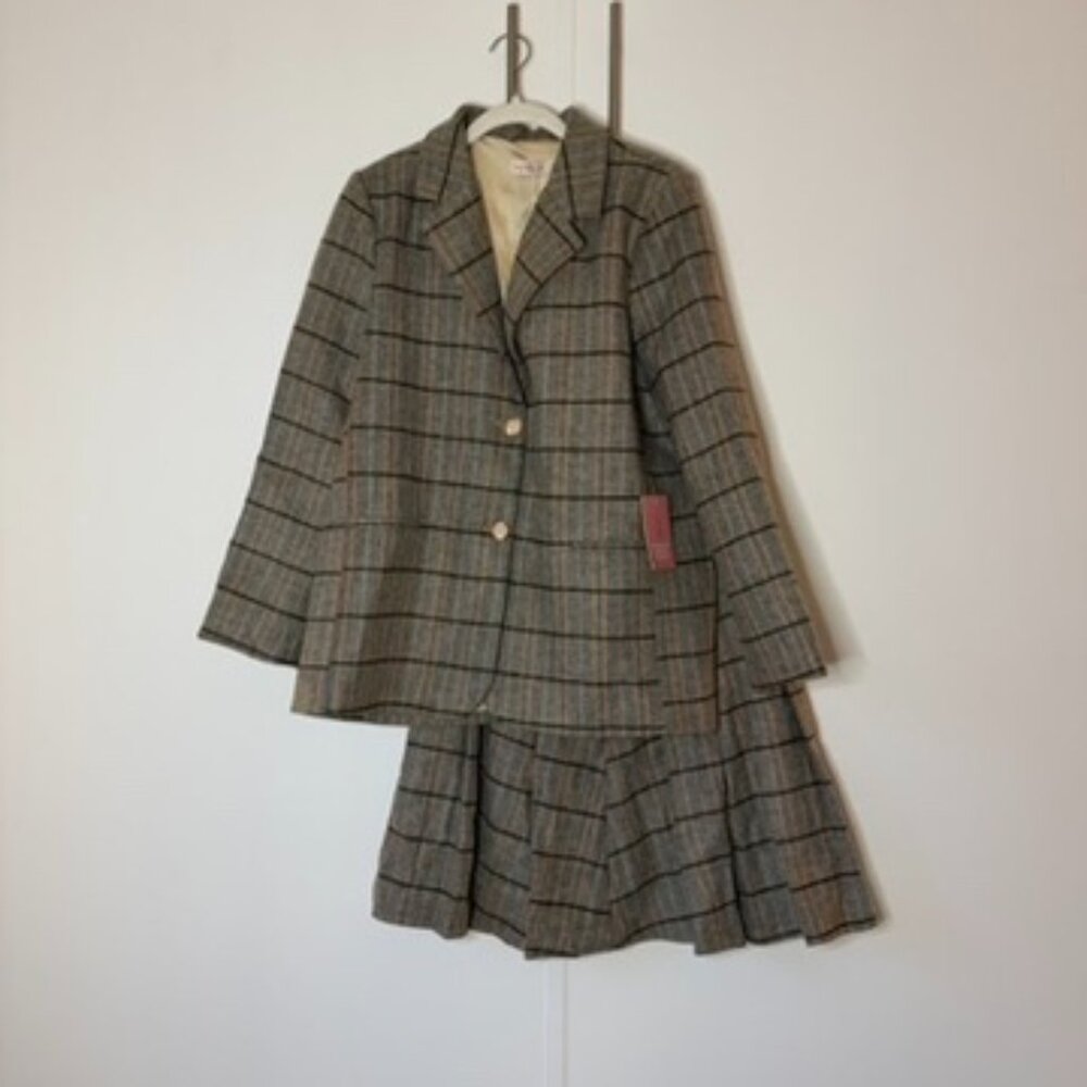 Ivy City Co Blazer & Skirt set
